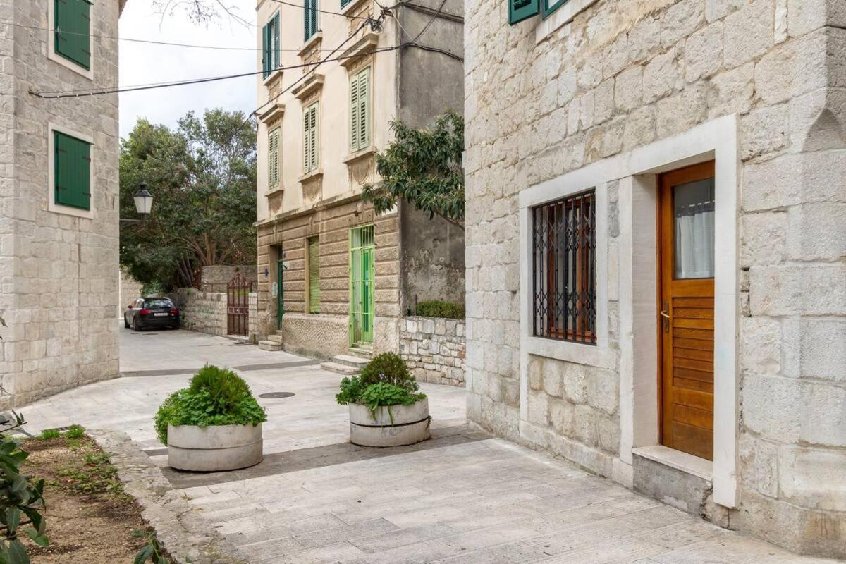 Aparrtment Terra- Combine Beach&Old Town Daire Split Dış mekan fotoğraf