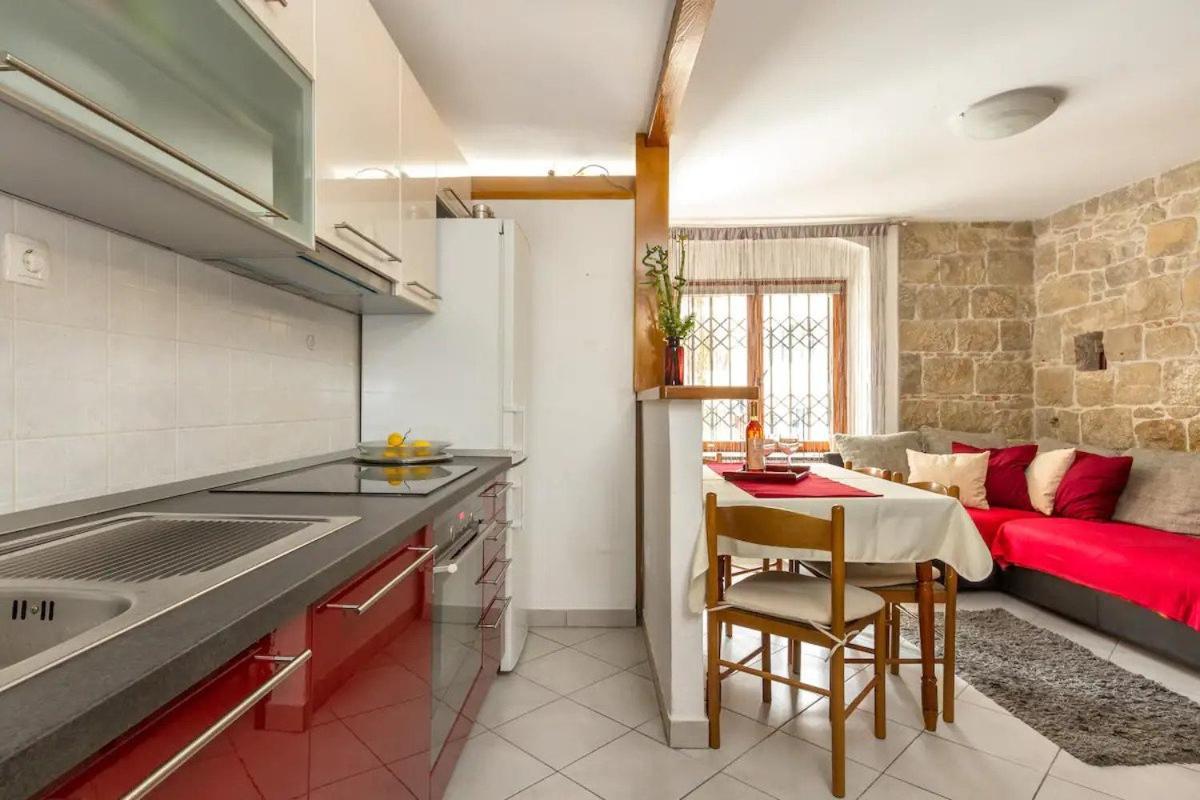 Aparrtment Terra- Combine Beach&Old Town Daire Split Dış mekan fotoğraf