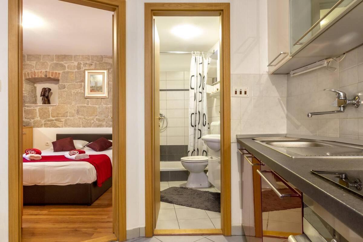 Aparrtment Terra- Combine Beach&Old Town Daire Split Dış mekan fotoğraf